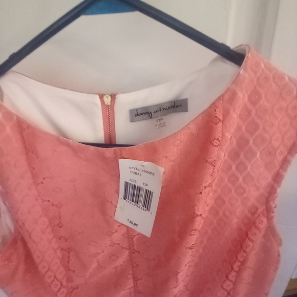 New DANNY and  NICOLE dress 12P. Coral colour - Picture 3 of 4